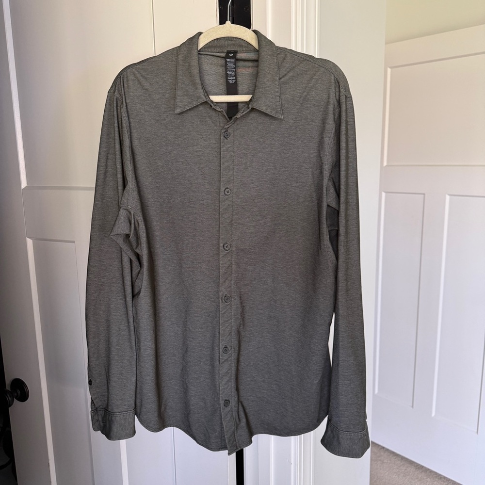 Lululemon Commission men’s button‎ down casual shirt green Heathered